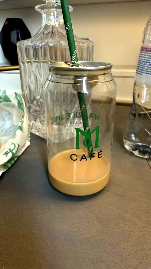 camilla_classy image ~ Altpins