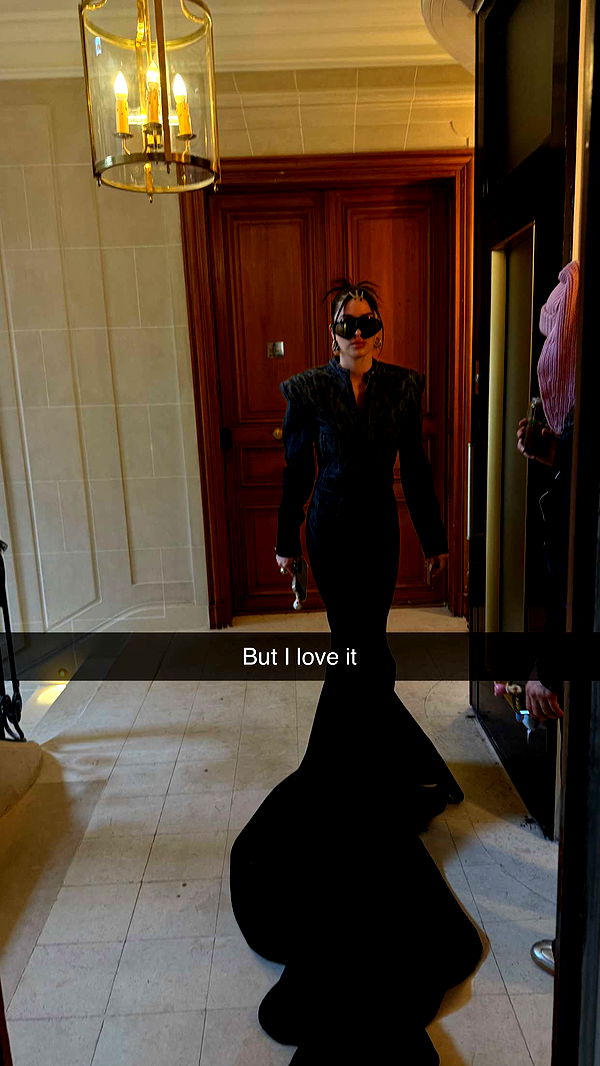 camilla_classy image ~ Altpins