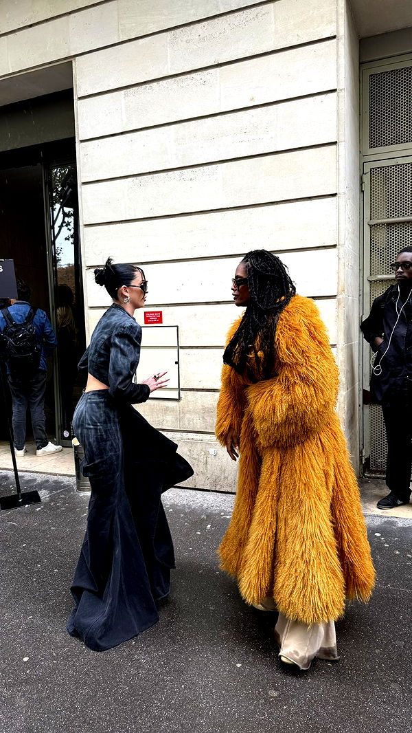 camilla_classy image ~ Altpins