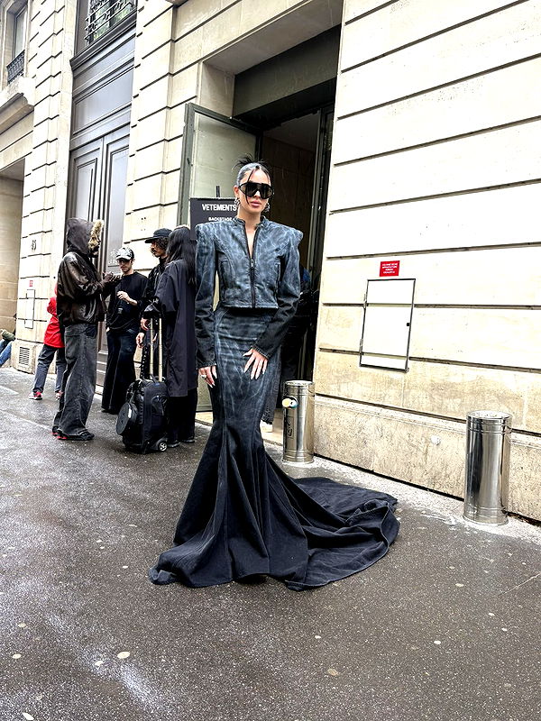 camilla_classy image ~ Altpins