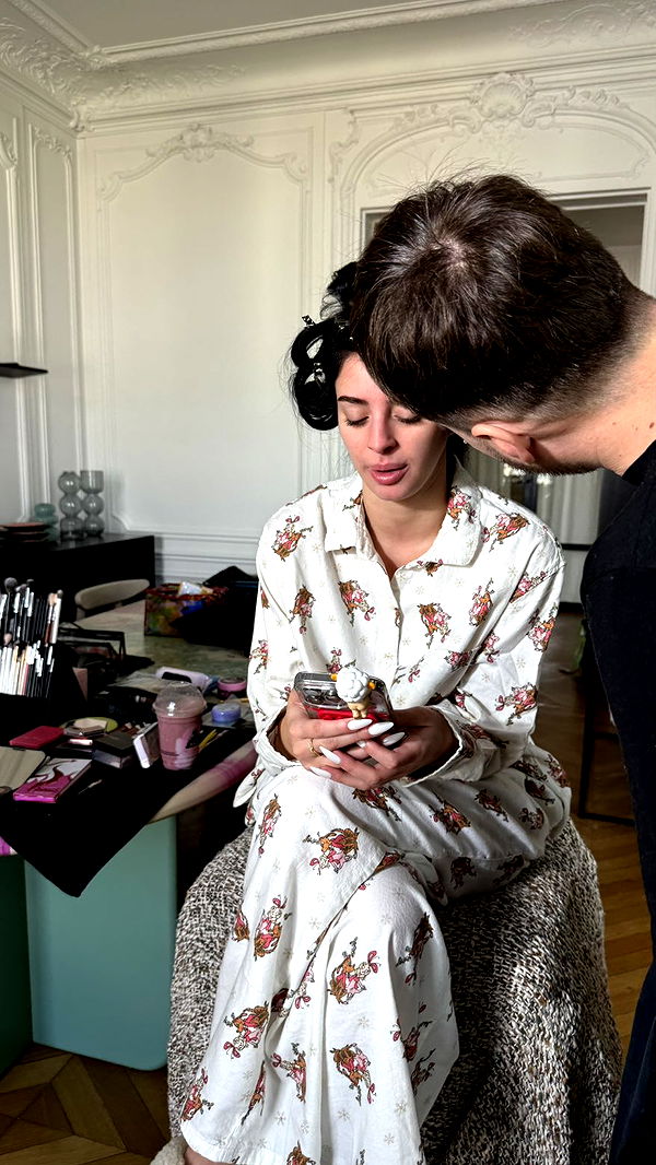 camilla_classy image ~ Altpins