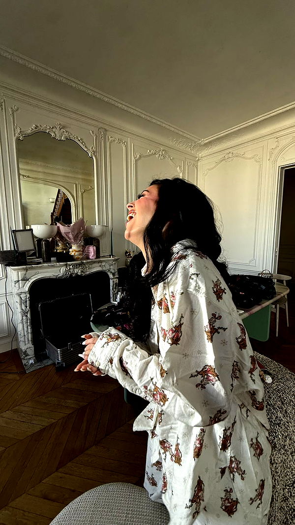 camilla_classy image ~ Altpins