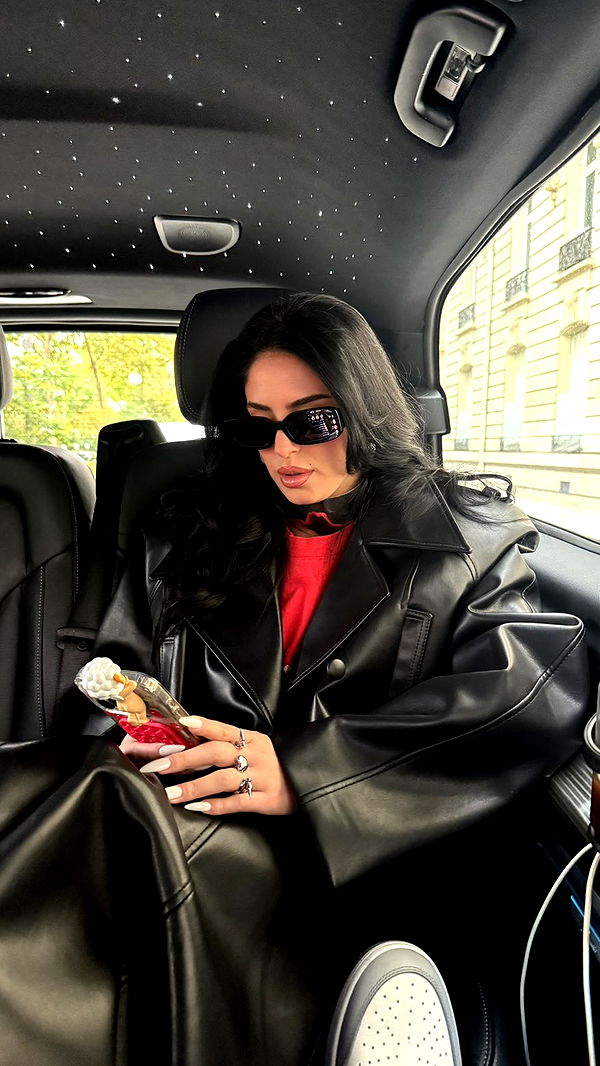 camilla_classy image ~ Altpins