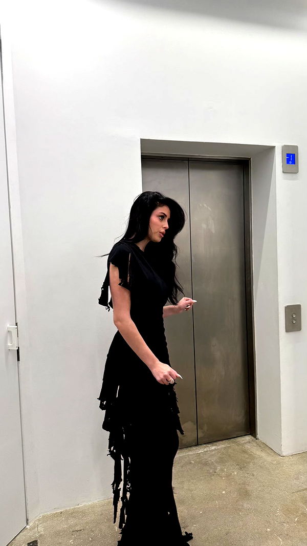 camilla_classy image ~ Altpins