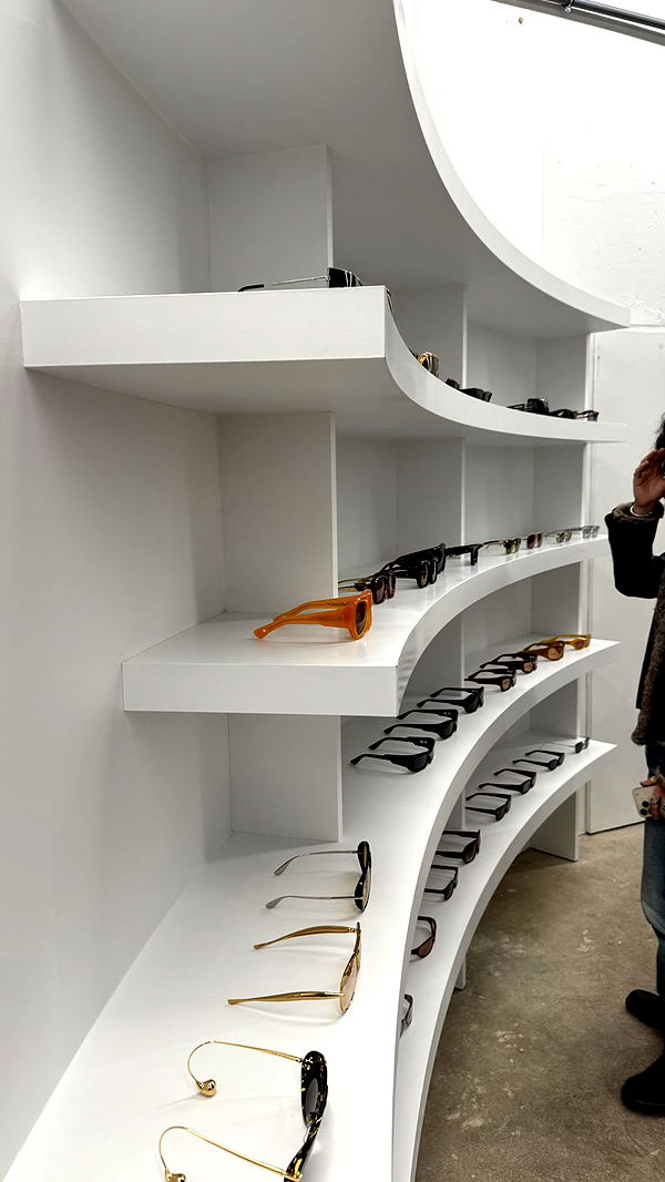 camilla_classy image ~ Altpins