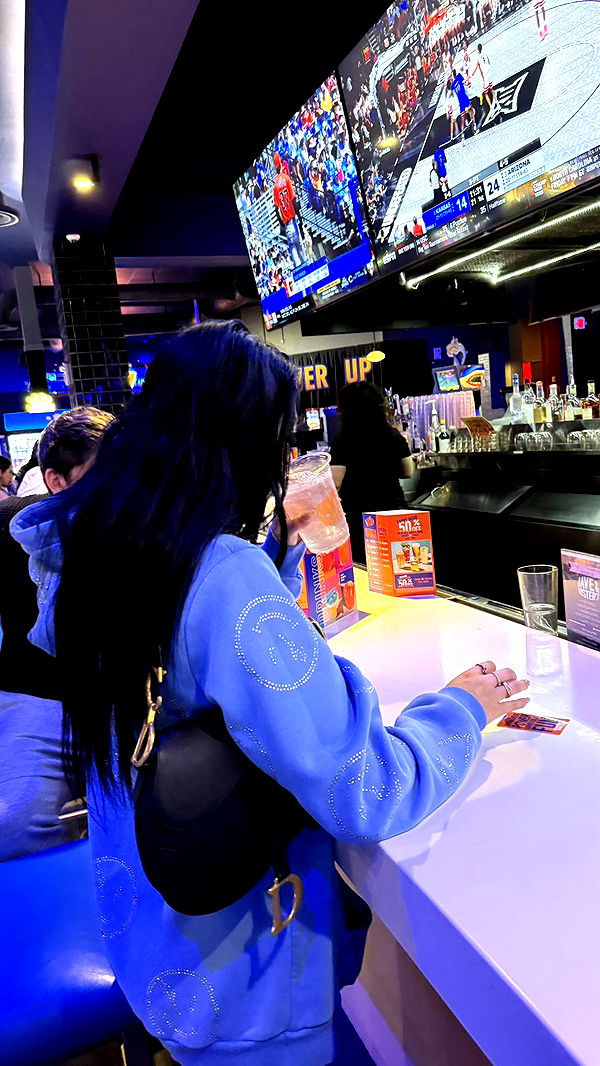 camilla_classy image ~ Altpins