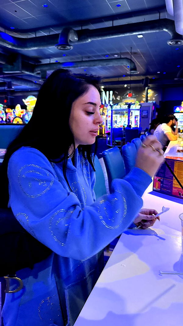 camilla_classy image ~ Altpins