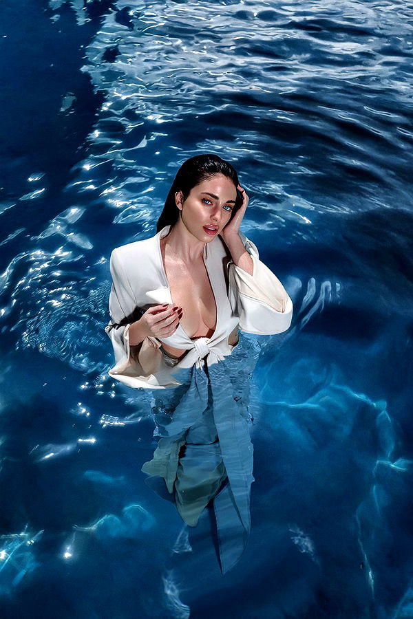 camilla_classy image ~ Altpins