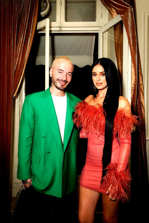 camilla_classy image ~ Altpins