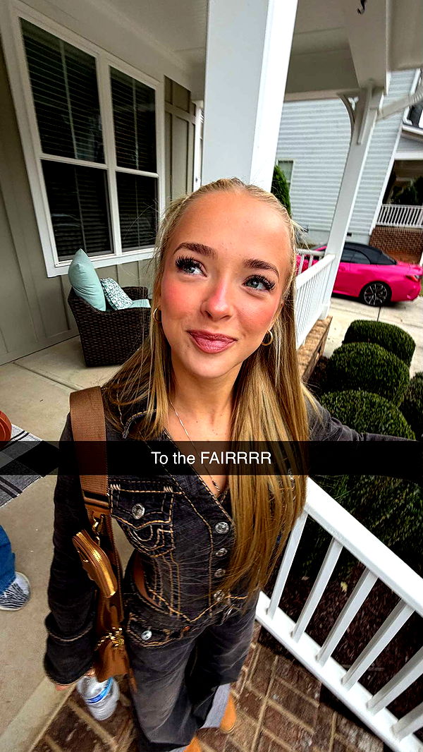 camilla_classy image ~ Altpins