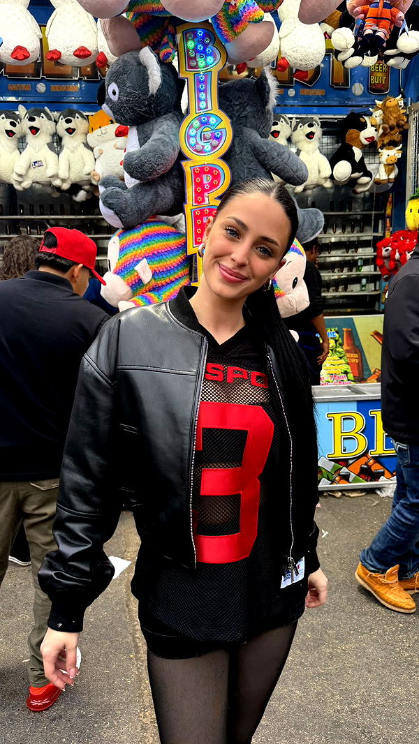 camilla_classy image ~ Altpins