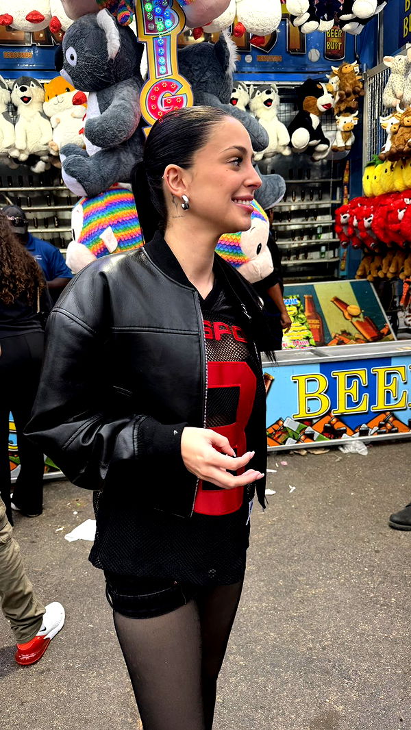 camilla_classy image ~ Altpins