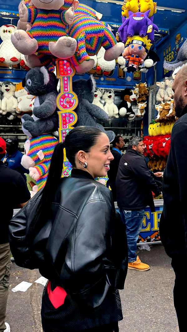 camilla_classy image ~ Altpins