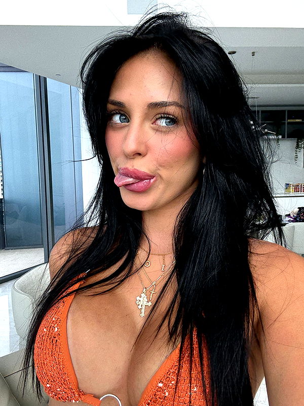 camilla_classy image ~ Altpins