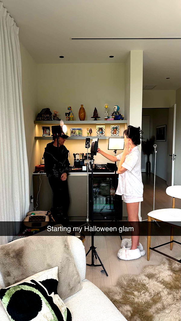 camilla_classy image ~ Altpins