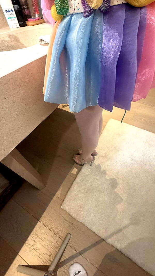 camilla_classy image ~ Altpins