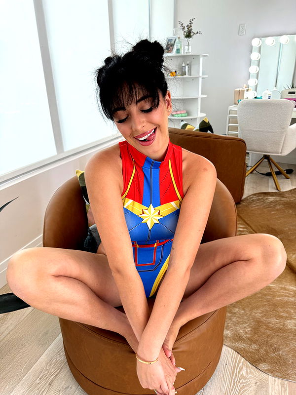 camilla_classy image ~ Altpins