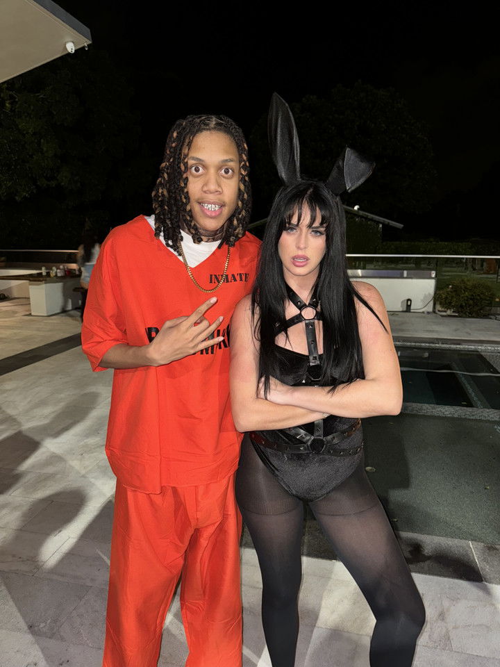 camilla_classy snapchat image archive image