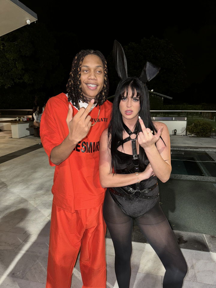 camilla_classy snapchat image archive image