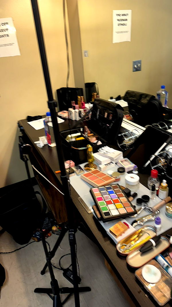 camilla_classy image ~ Altpins