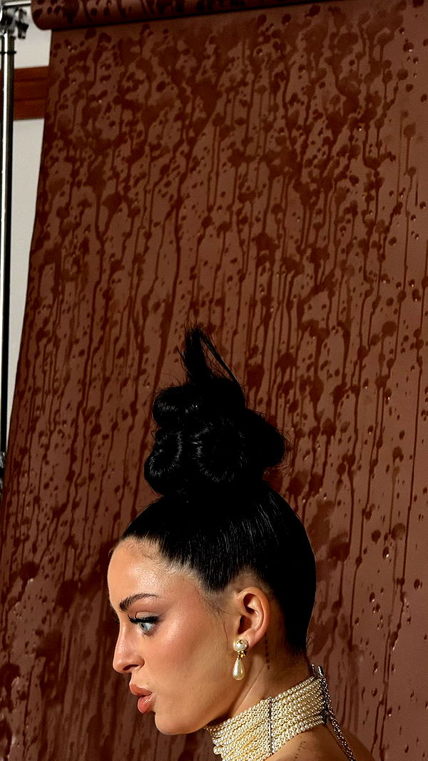 camilla_classy image ~ Altpins