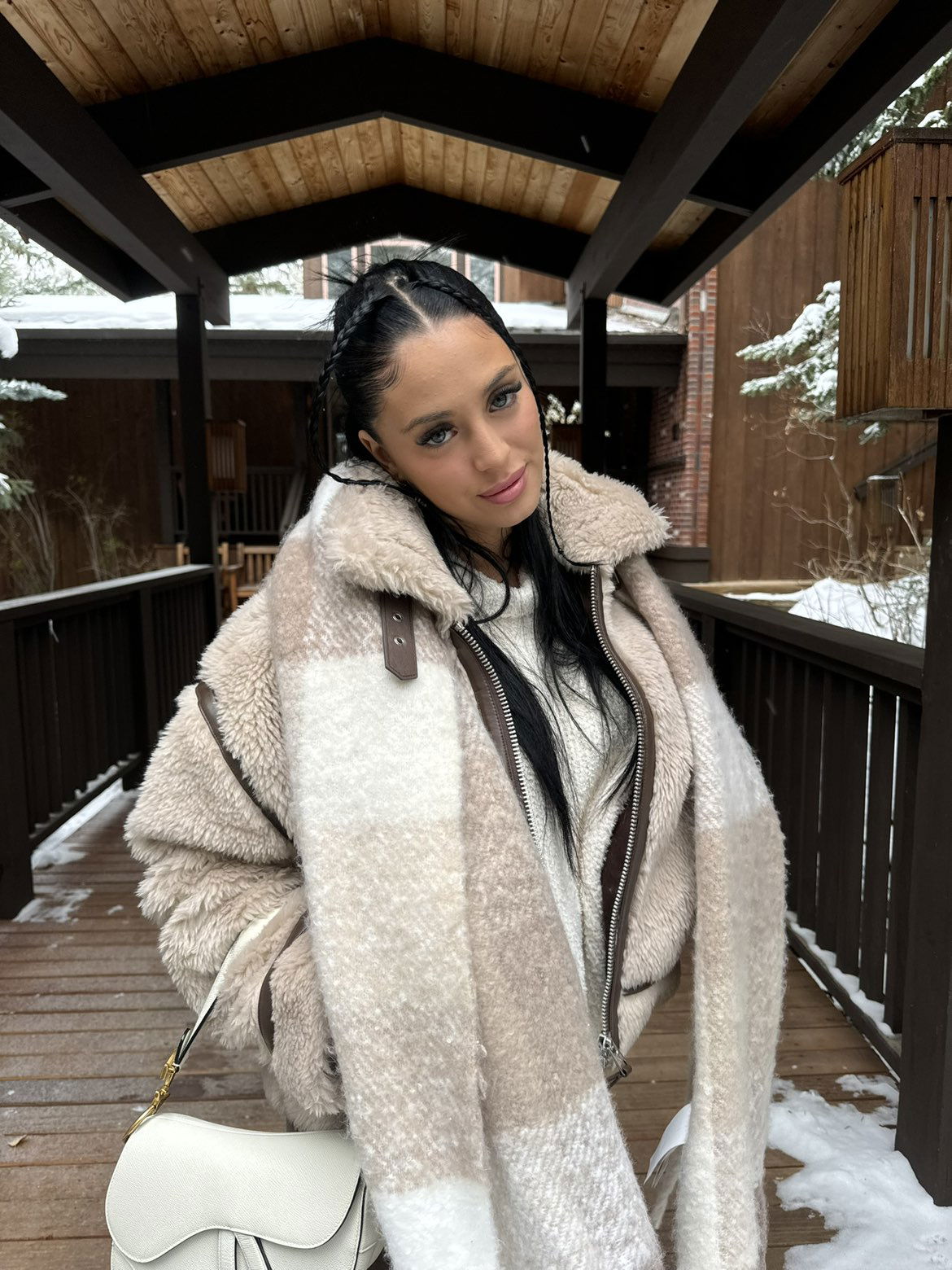 camilla_classy snapchat image archive image