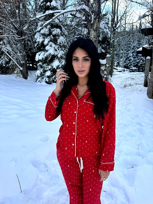 camilla_classy image ~ Altpins