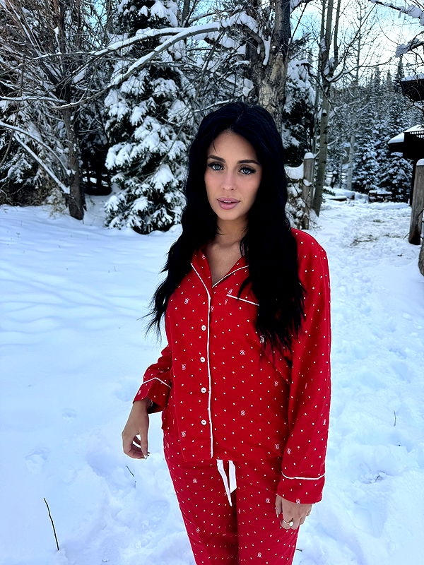 camilla_classy image ~ Altpins