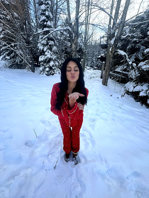 camilla_classy image ~ Altpins