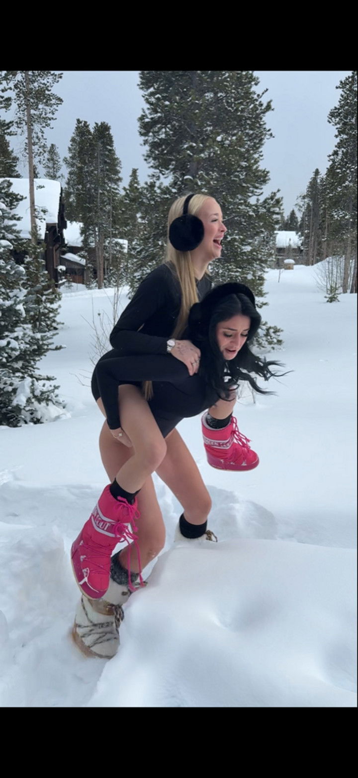 camilla_classy snapchat image archive image