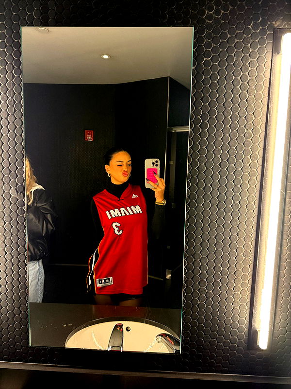 camilla_classy image ~ Altpins