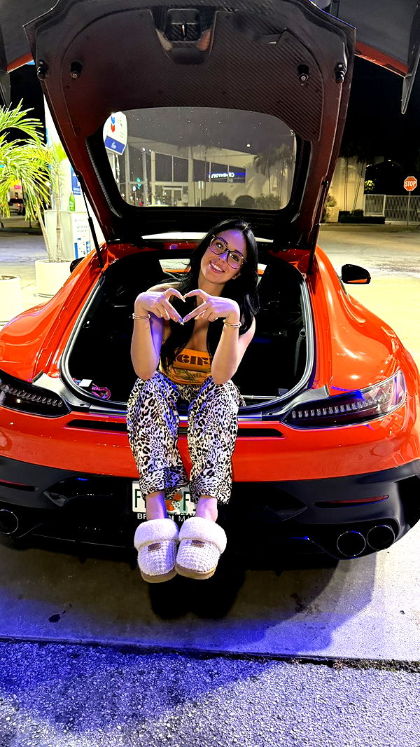 camilla_classy image ~ Altpins