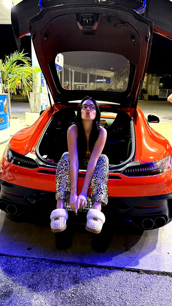 camilla_classy image ~ Altpins