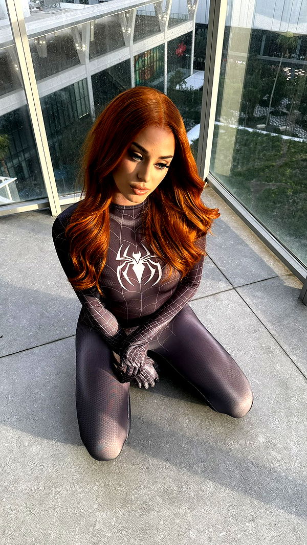 camilla_classy image ~ Altpins