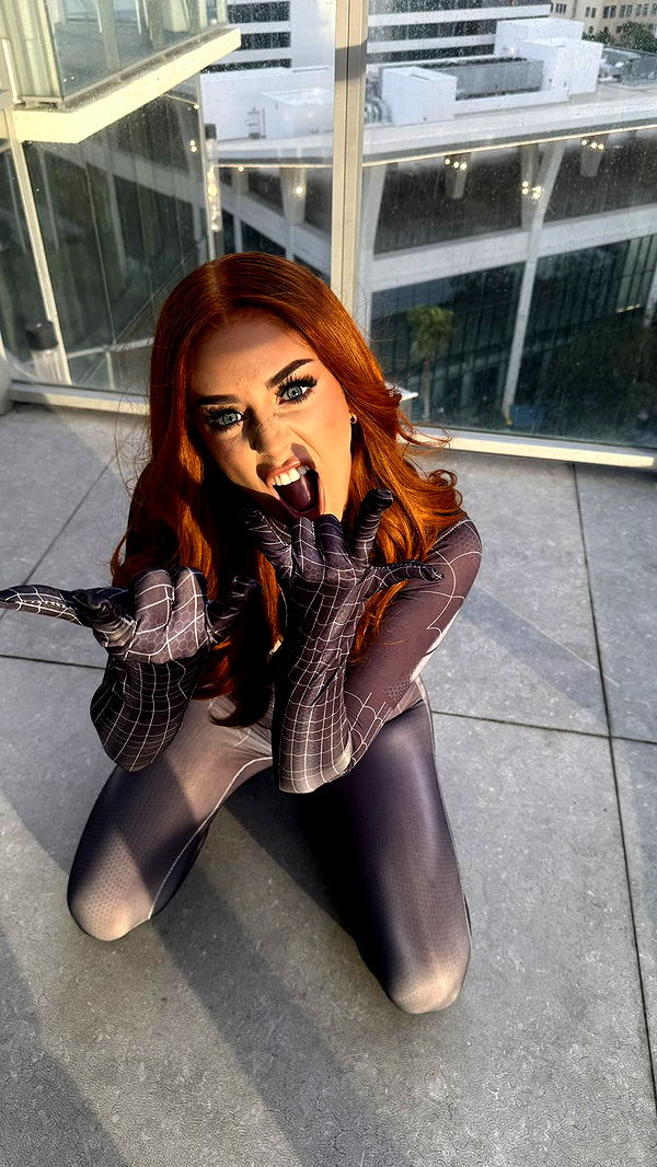 camilla_classy image ~ Altpins