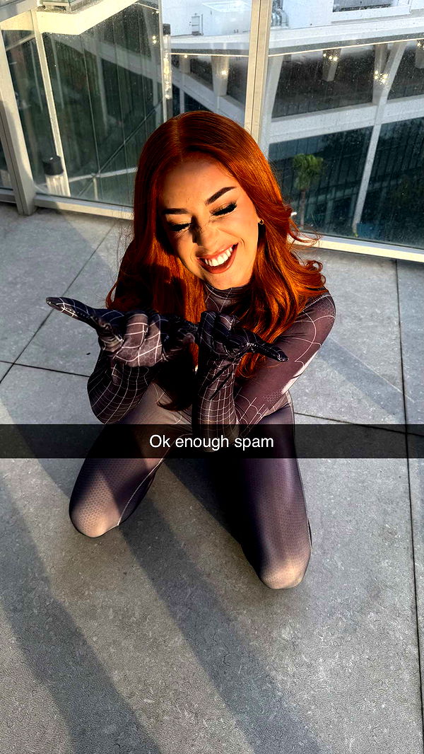 camilla_classy image ~ Altpins