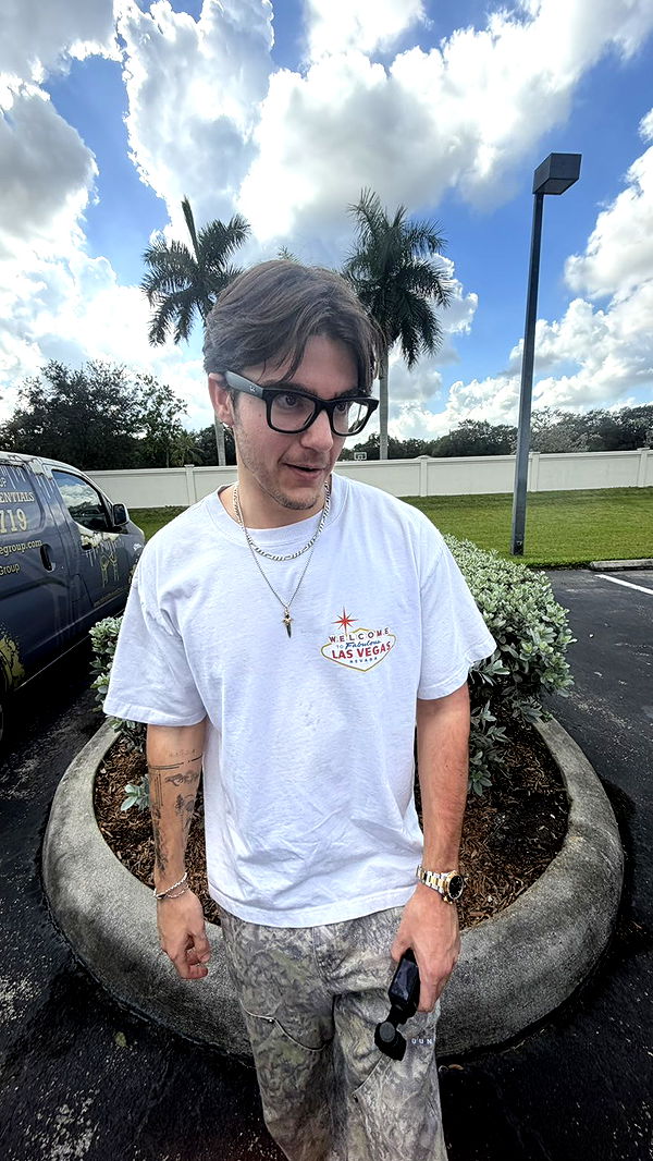 camilla_classy image ~ Altpins