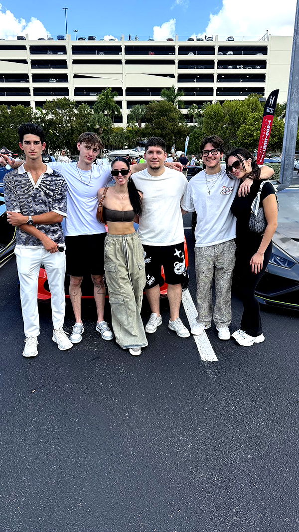 camilla_classy image ~ Altpins