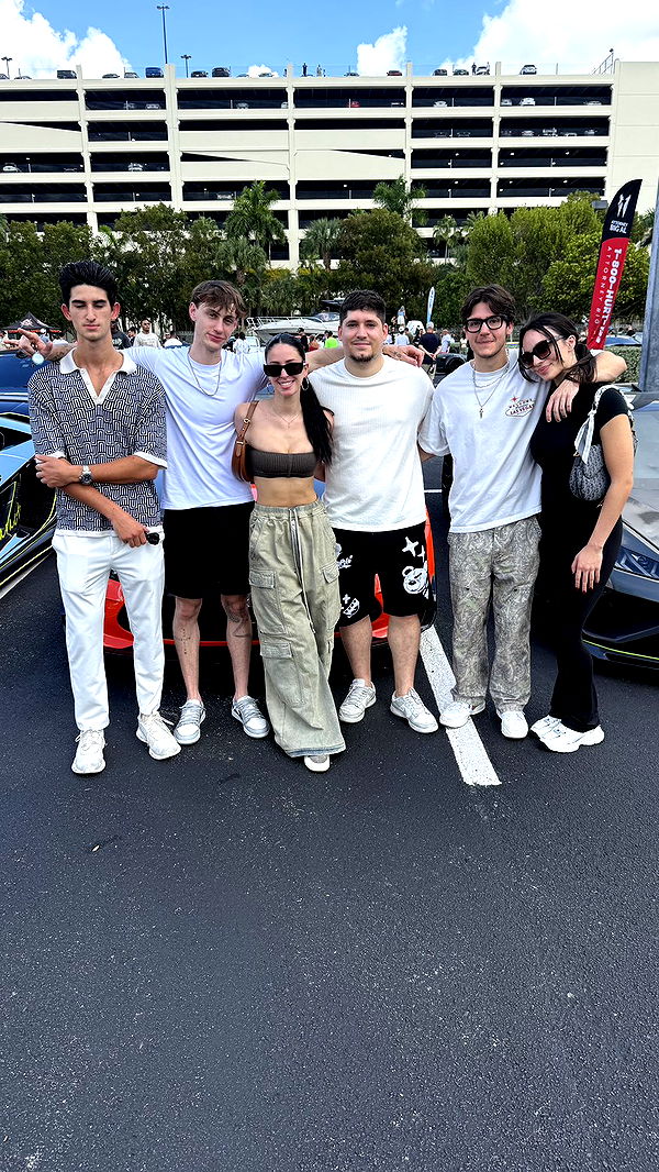 camilla_classy image ~ Altpins