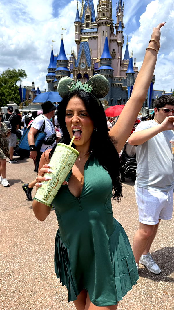 camilla_classy image ~ Altpins