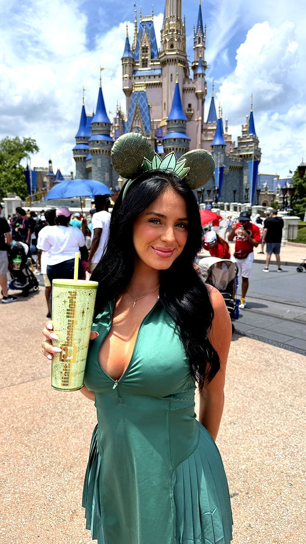 camilla_classy image ~ Altpins