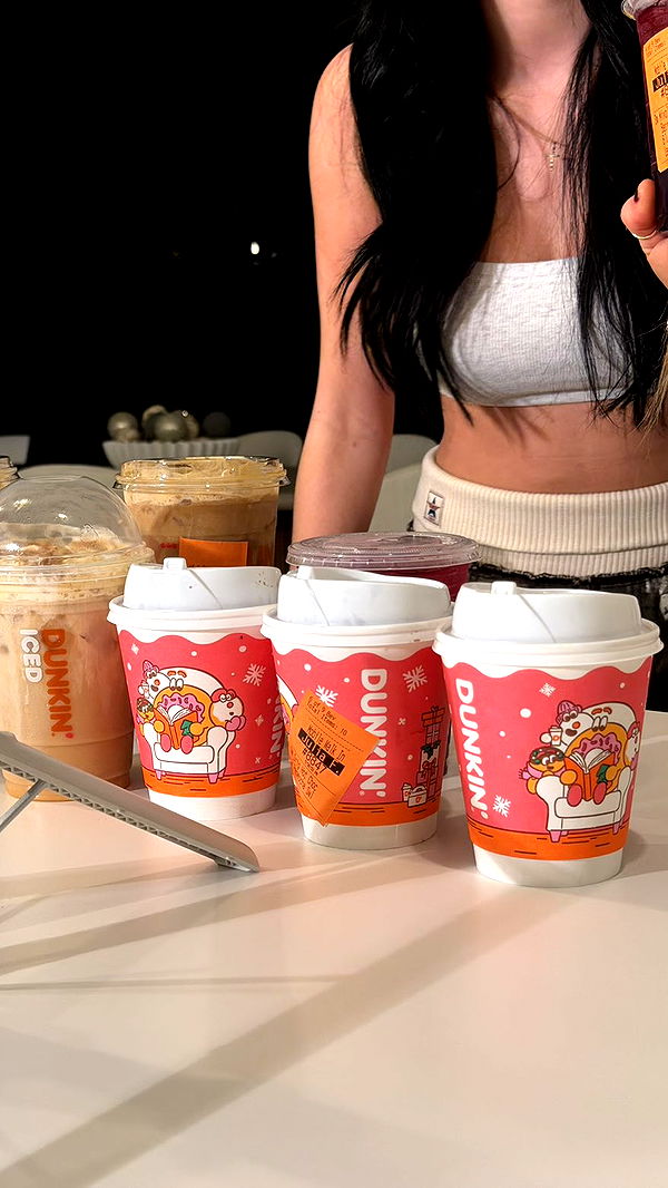 camilla_classy image ~ Altpins