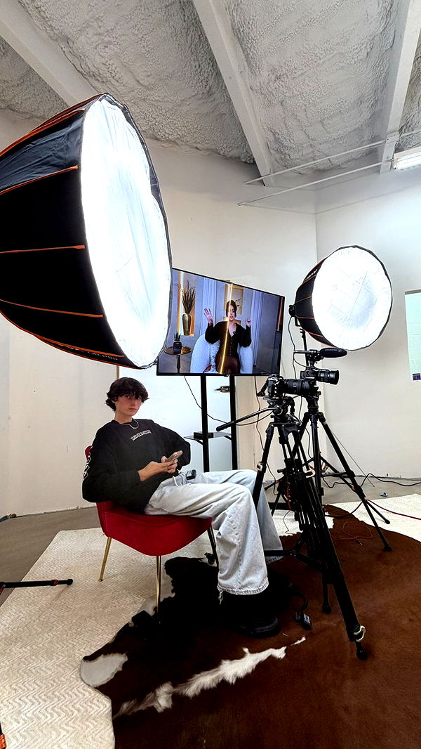 camilla_classy image ~ Altpins