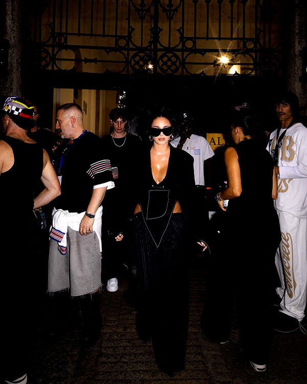 camilla_classy image ~ Altpins