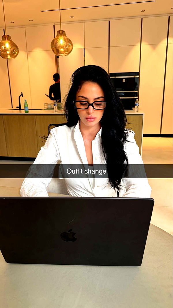 camilla_classy image ~ Altpins