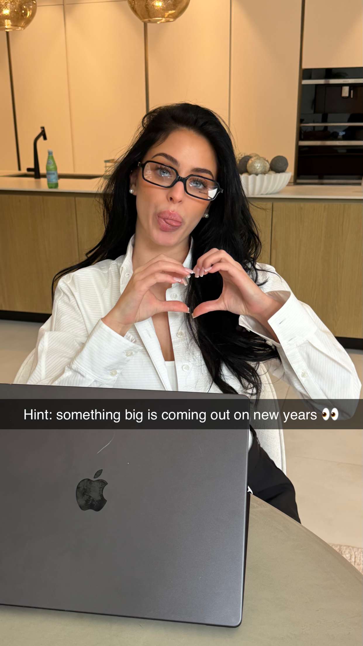 camilla_classy snapchat image archive image