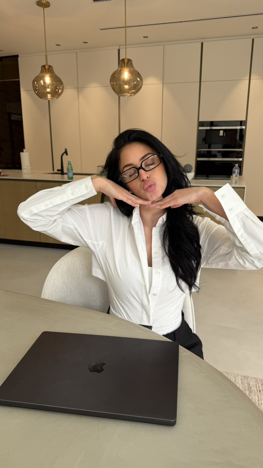 camilla_classy snapchat image archive image