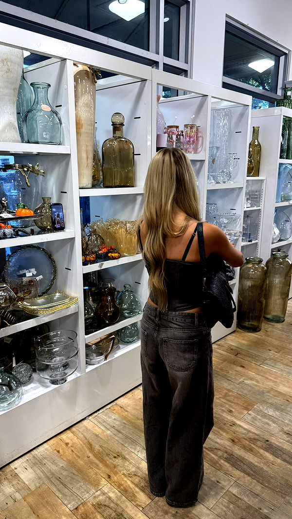 camilla_classy image ~ Altpins