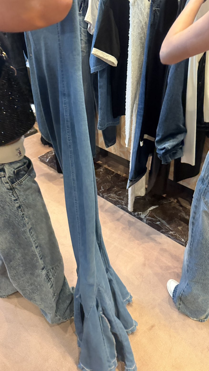 camilla_classy snapchat image archive image