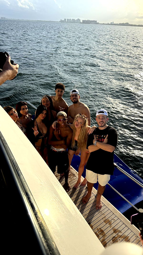 camilla_classy image ~ Altpins